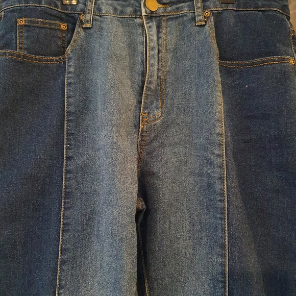 PrettyLittleThing size 14 two-toned jeans - Picture 3 of 6
